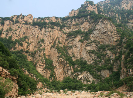 Canyon walls, Beijing Hikers Great Flood hike, 2010-06-06
