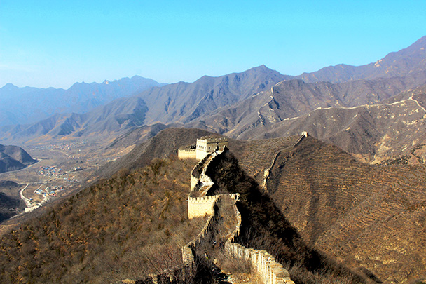 Looking back down to that first tower - Chinese Knot Great Wall, 2018/03/10