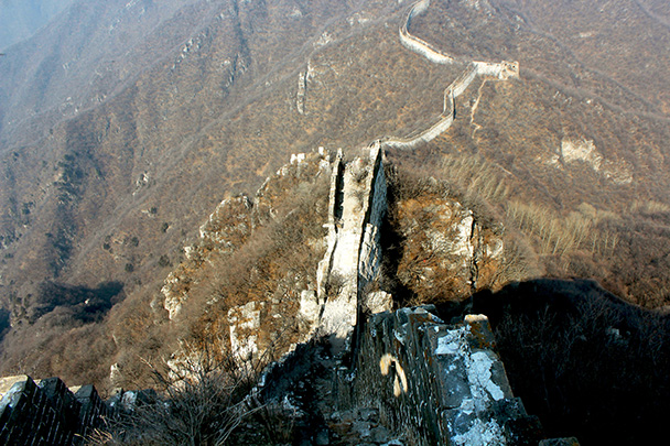 Looking down one side of the ‘knot’, where there’s a spur in the wall - Chinese Knot Great Wall, 2018/03/10