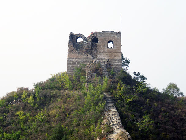 Dilapidated beacon tower - Camping at the Gubeikou Great Wall, 2015/10