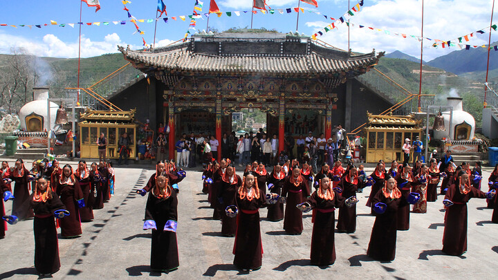 Ready for a ceremony at a temple in Tongren, Qinghai