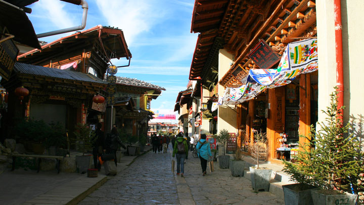 A street scene in Lijiang