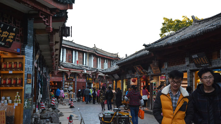 A street scene in Shangri-La's old town