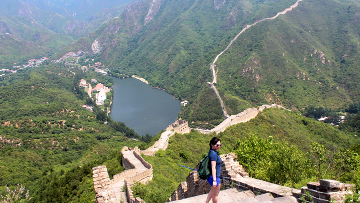 Hiking down the Great Wall to the Huanghuacheng Reservoir